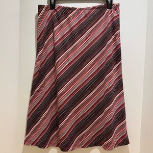 NEW YORK & COMPANY SKIRT Colorful Diagonal STRIPE Red Black Pink White SIZE Med